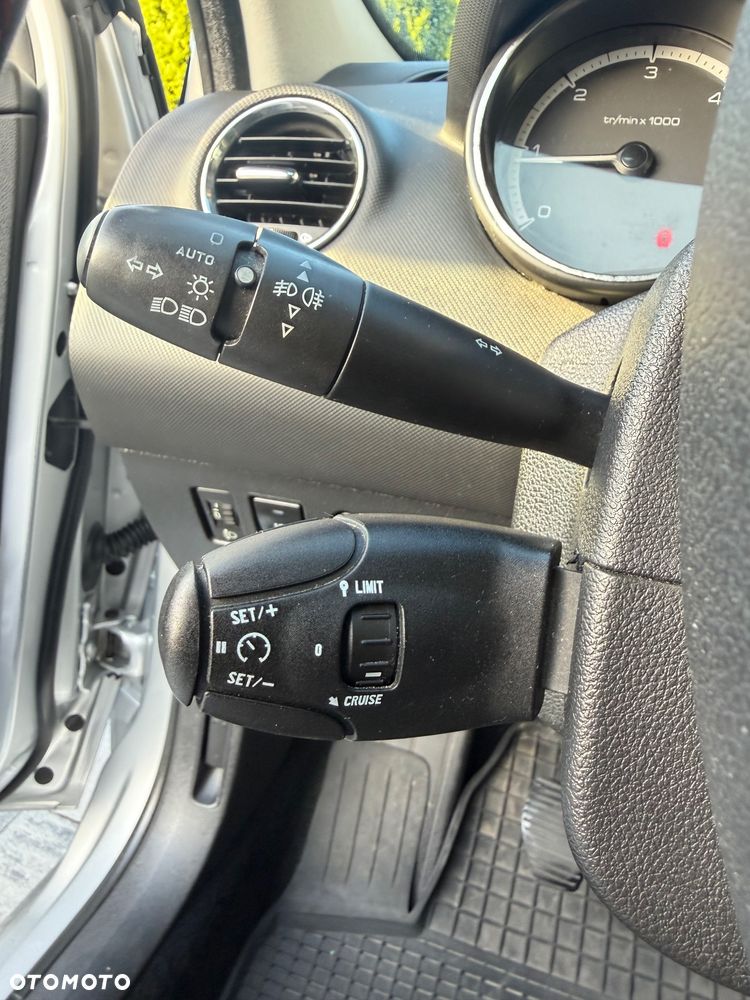 Peugeot 308 1.6 HDi Trendy NICE - 24