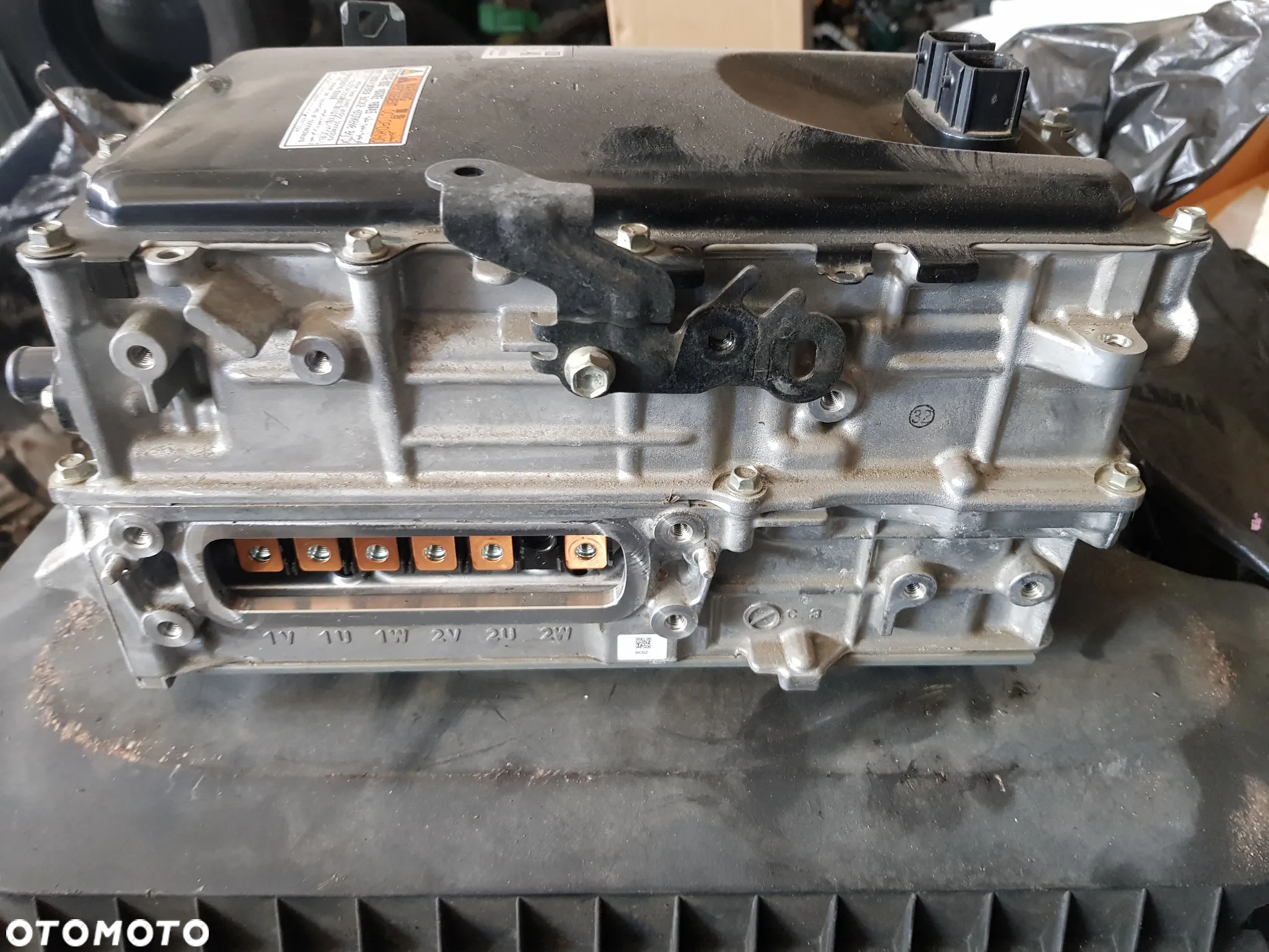 Toyota RAV4 V 2.5 Hybryda Konwerter Inwerter Falownik G9200-33140 - 3