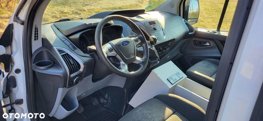 Ford Transit Custom - 10
