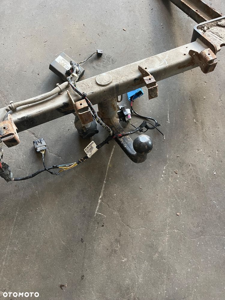 OPEL ASTRA J MOMBI HAK WESTFALIA WYPINANY MODUŁ - 2