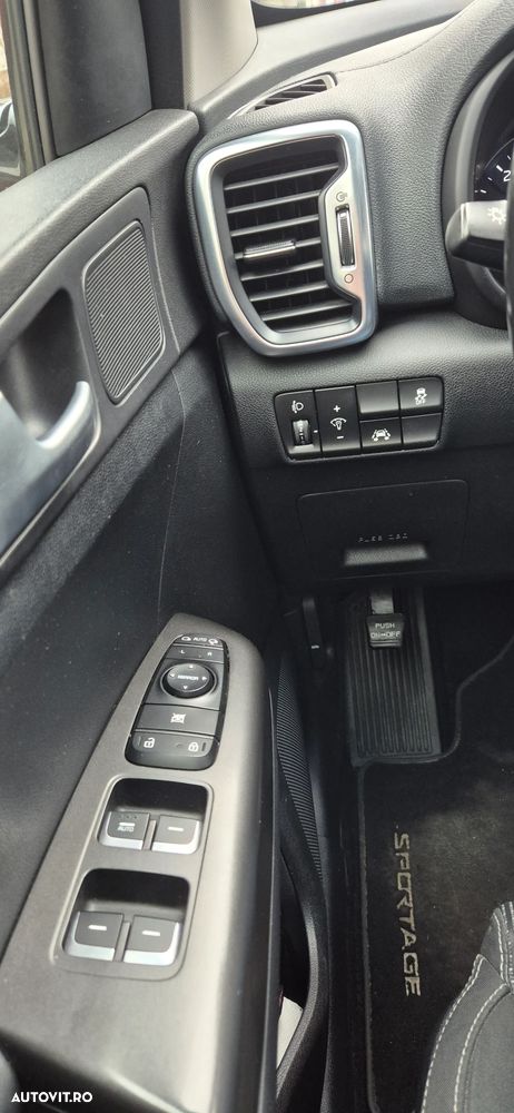Kia Sportage 2.0 DSL 6AT 4x4 Classic - 8