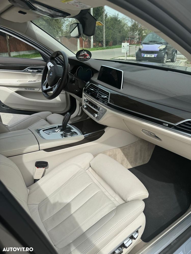 BMW Seria 7 730d - 10