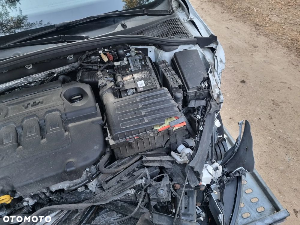 Skoda Octavia 1.6 TDI Premium Edition - 22