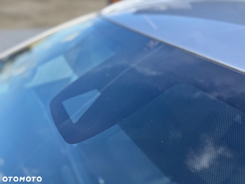 Toyota Corolla 2.0 Hybrid Comfort - 16