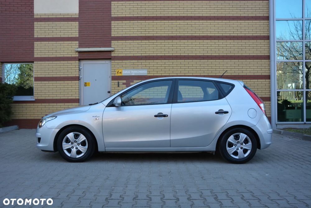 Hyundai i30 1.4 Edition Plus - 21