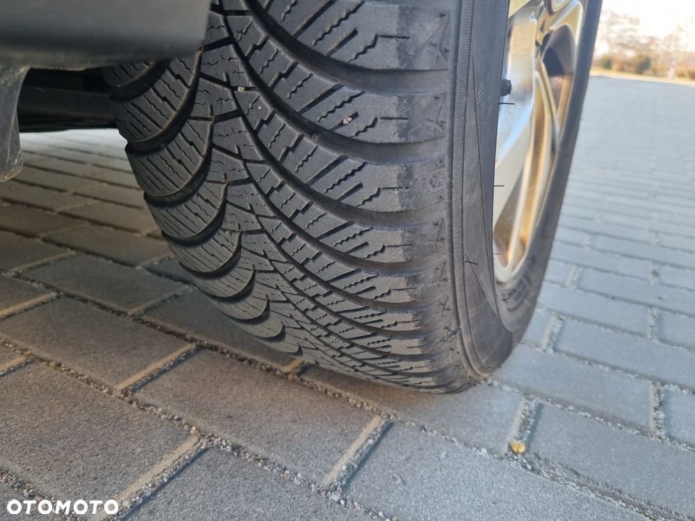 Renault Captur ENERGY TCe 90 Experience - 25