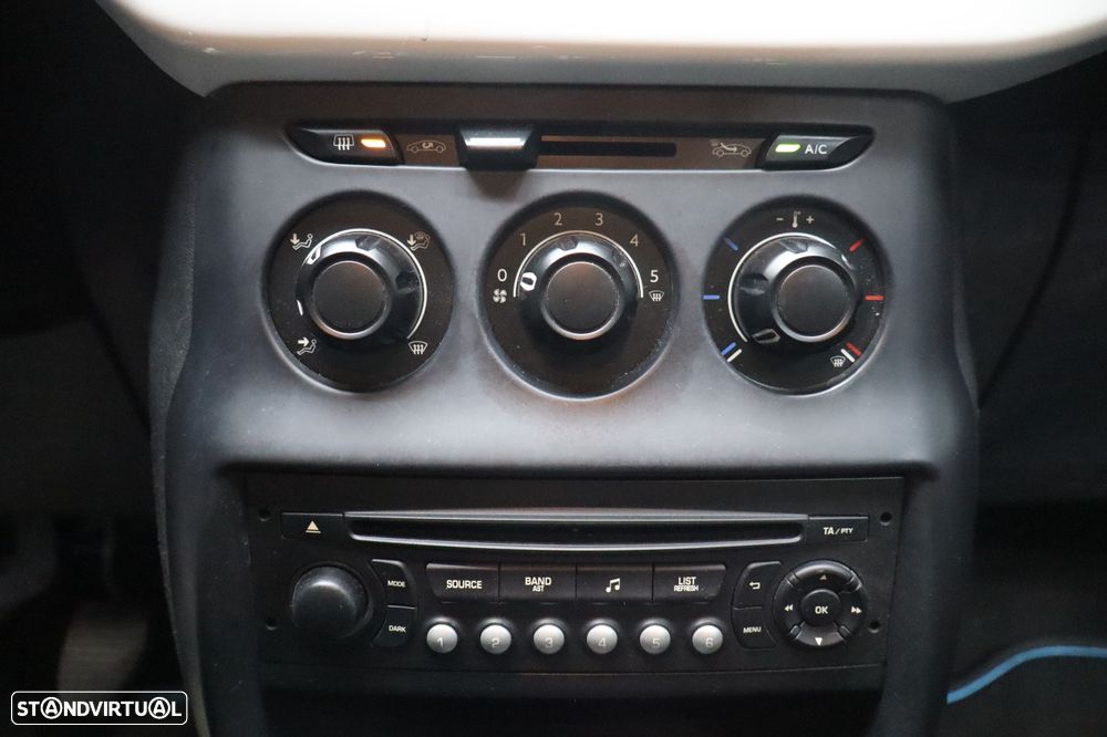 Citroën C3 Pure Tech Feel - 12