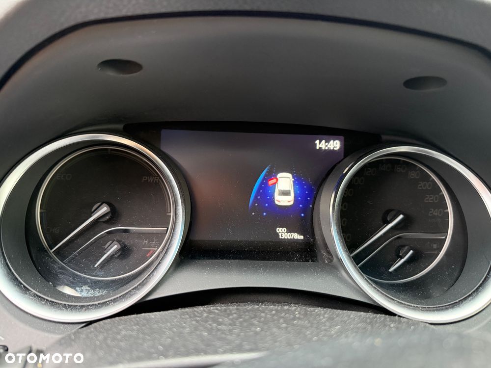 Toyota Camry 2.5 Hybrid Executive CVT - 6