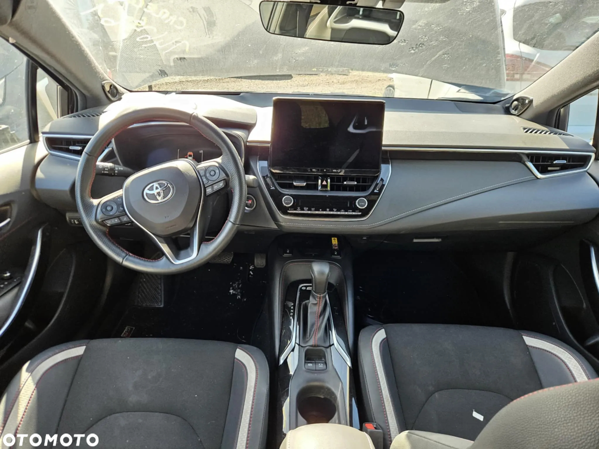 Toyota Corolla - 11