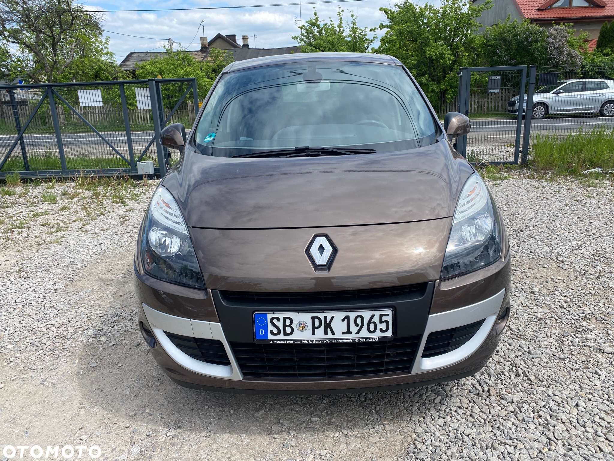 Renault Scenic 1.6 16V 110 TomTom Edition - 2