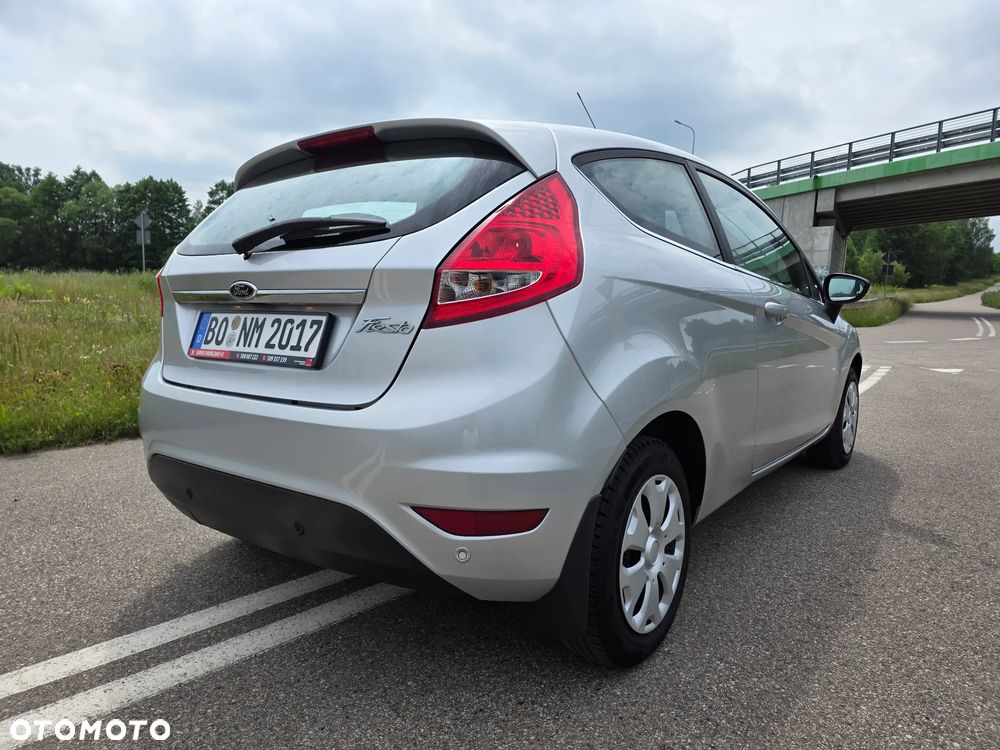 Ford Fiesta 1.25 Titanium EU5 - 9