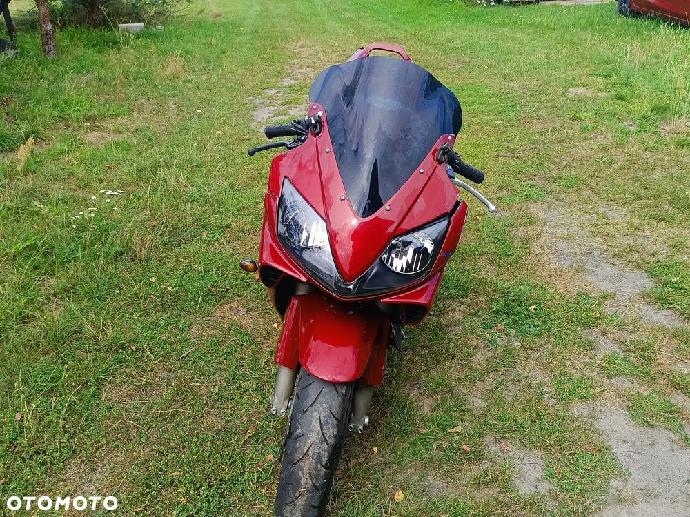 Honda CBR - 7