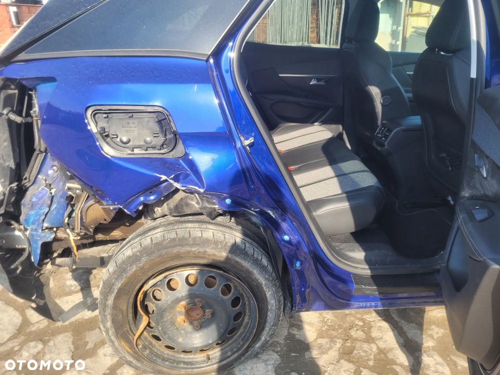 Peugeot 3008 PureTech 130 Stop & Start GPF Allure - 19