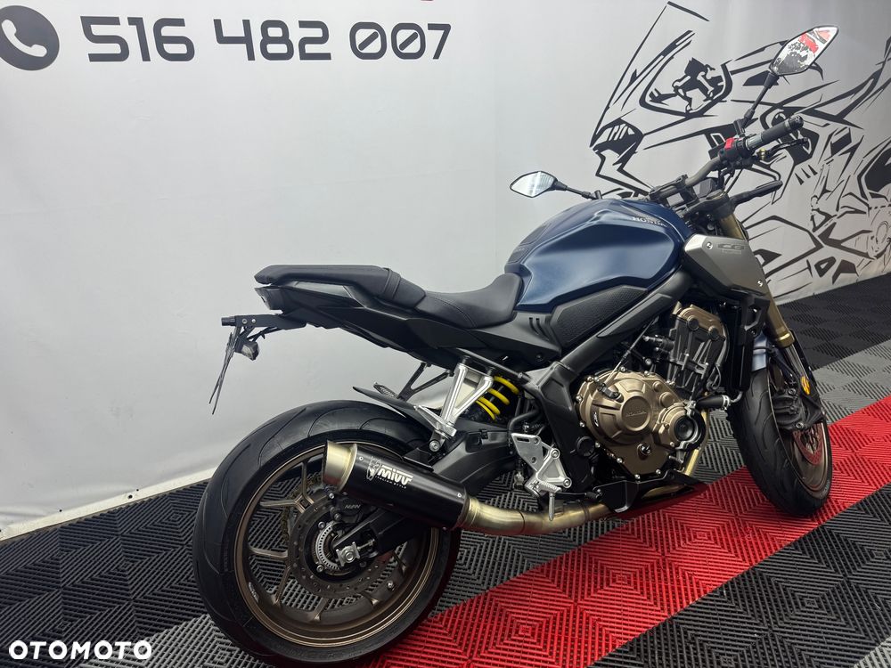 Honda CB - 4