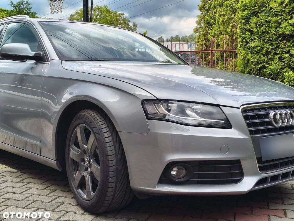 Audi A4 Avant 1.8 TFSI Ambiente - 1
