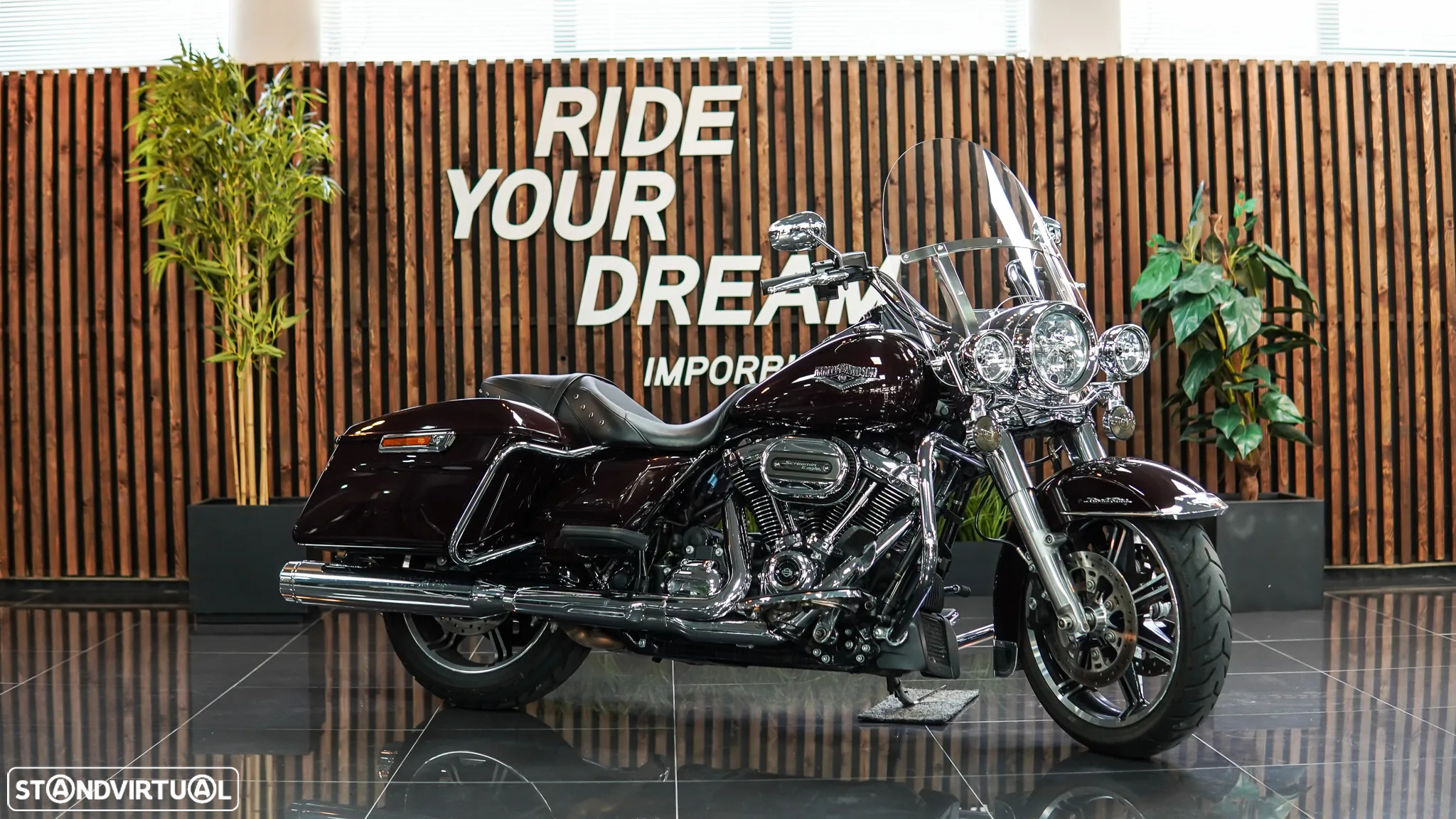 Harley-Davidson Road King Classic - 51