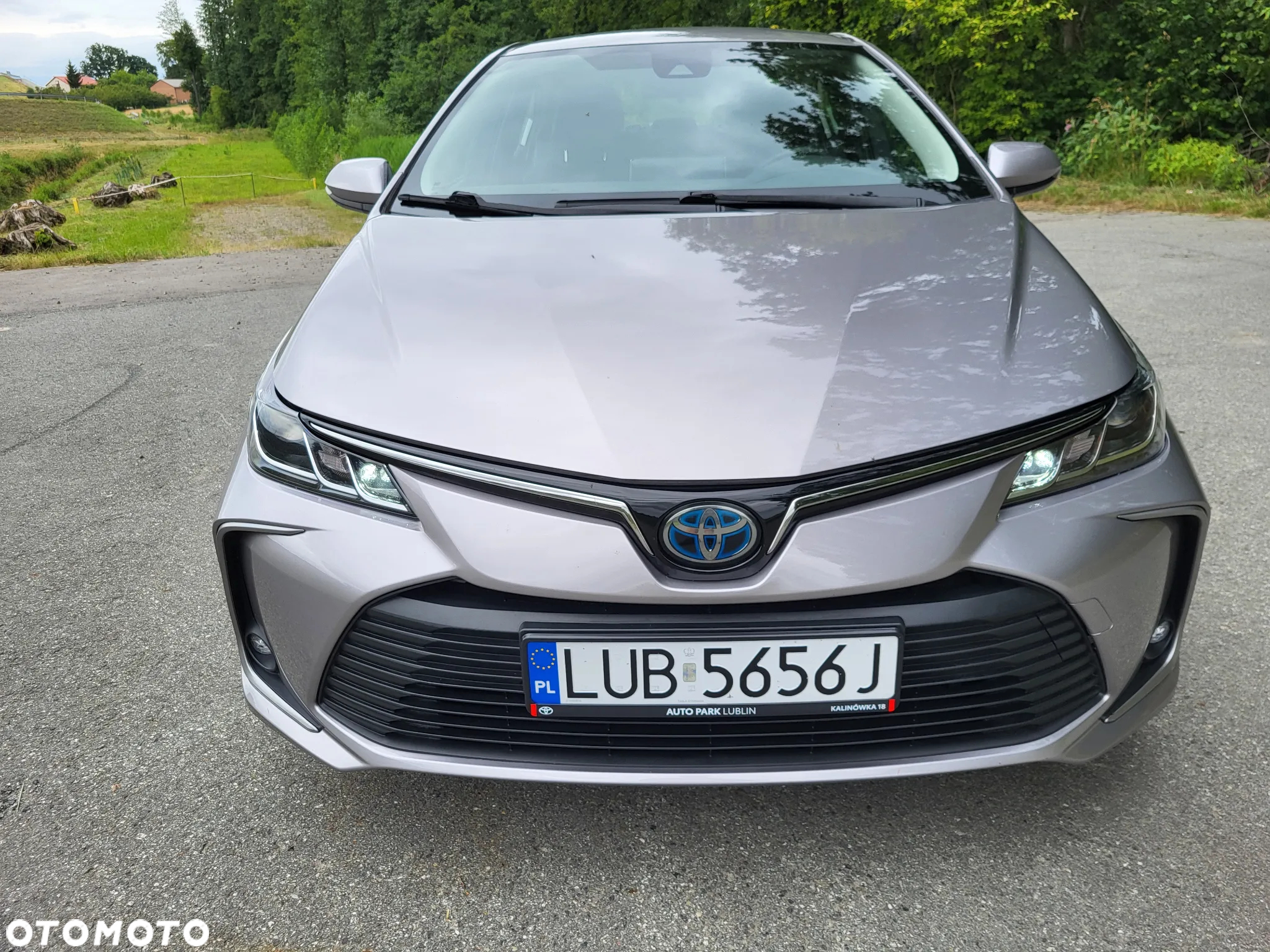 Toyota Corolla 1.8 Hybrid Comfort - 8