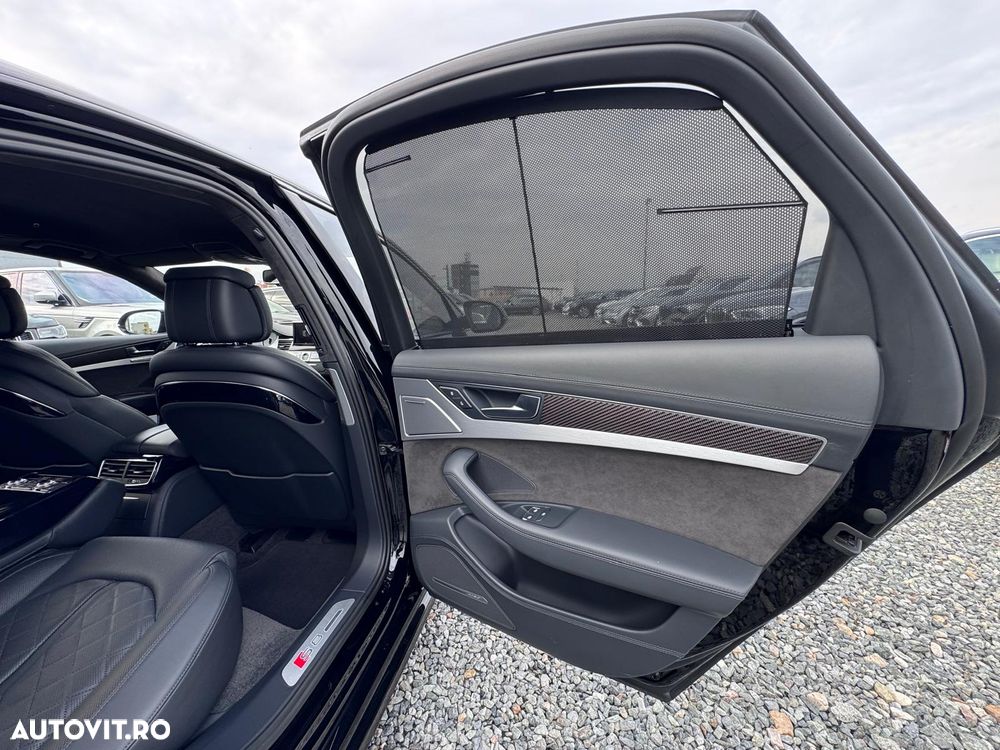 Audi S8 - 21