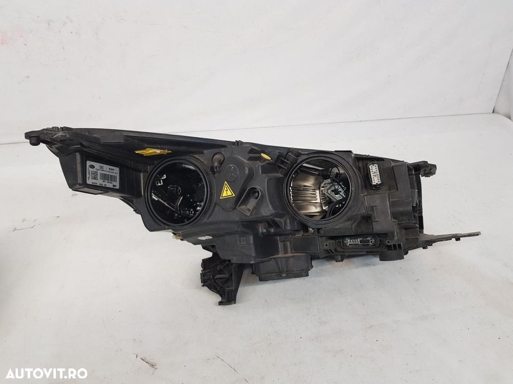 Far stanga xenon+led Ford Kuga 2 facelift dupa 2016 - 6