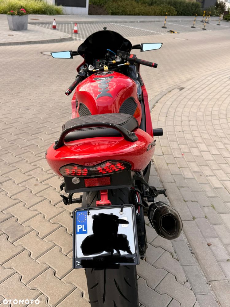 Honda CBR - 12