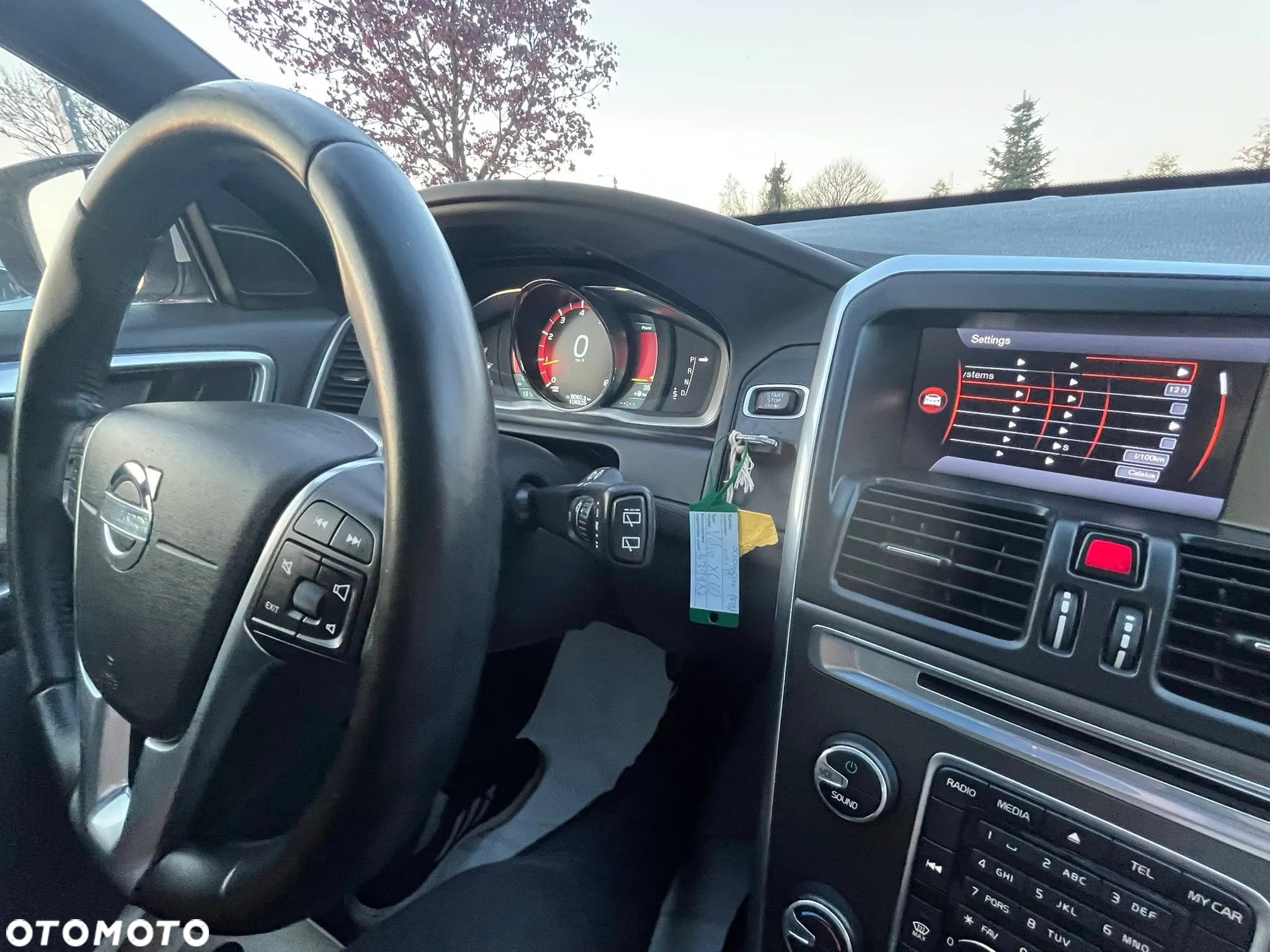 Volvo XC 60 T5 Momentum - 13