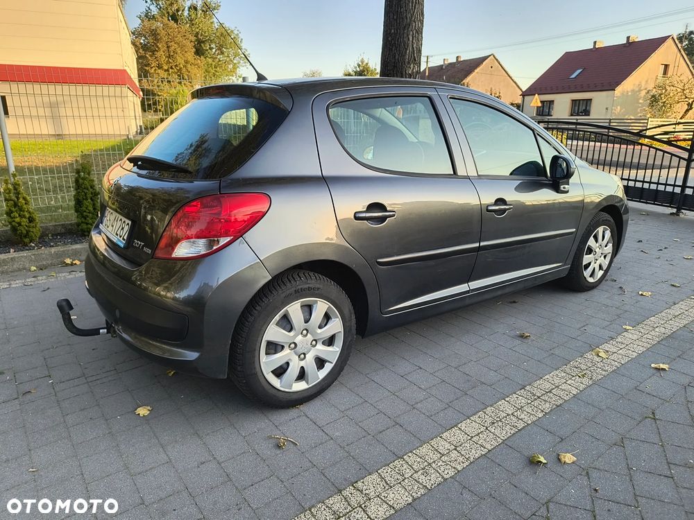 Peugeot 207 - 4