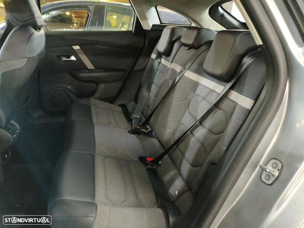 Citroën C4 1.2 PureTech Feel Pack - 4