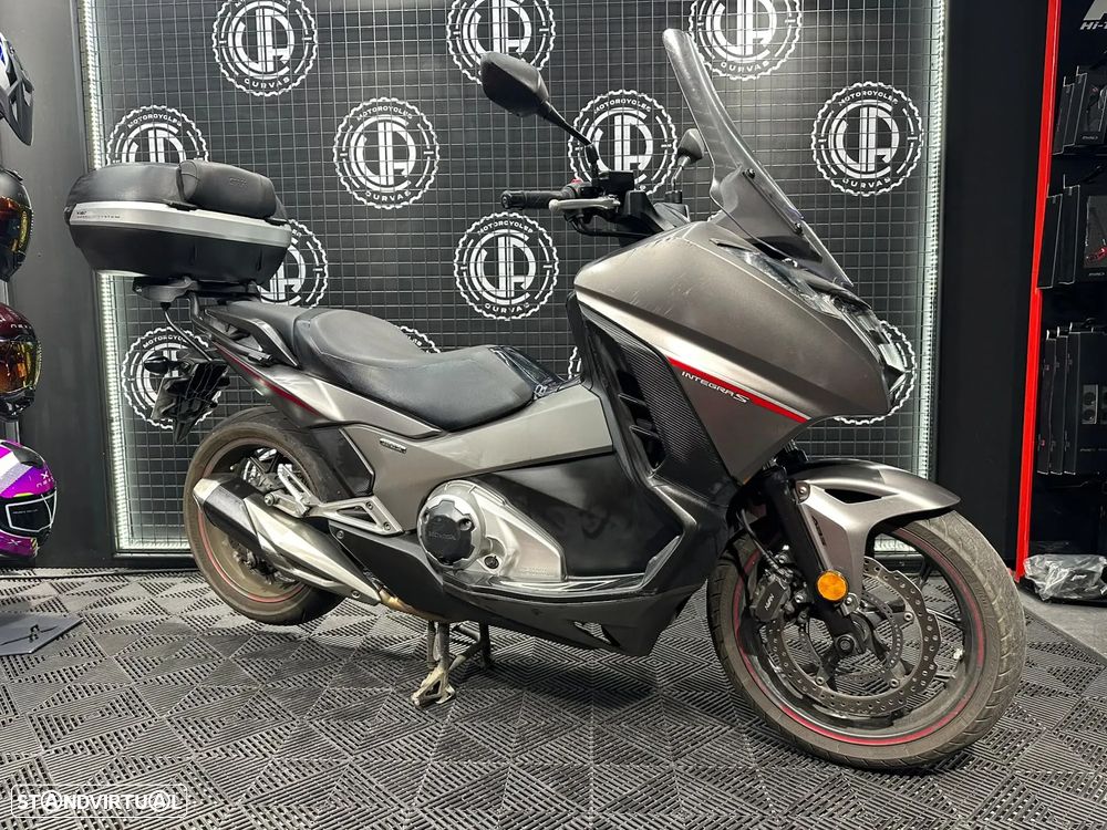 Honda Integra S NC750D - 1