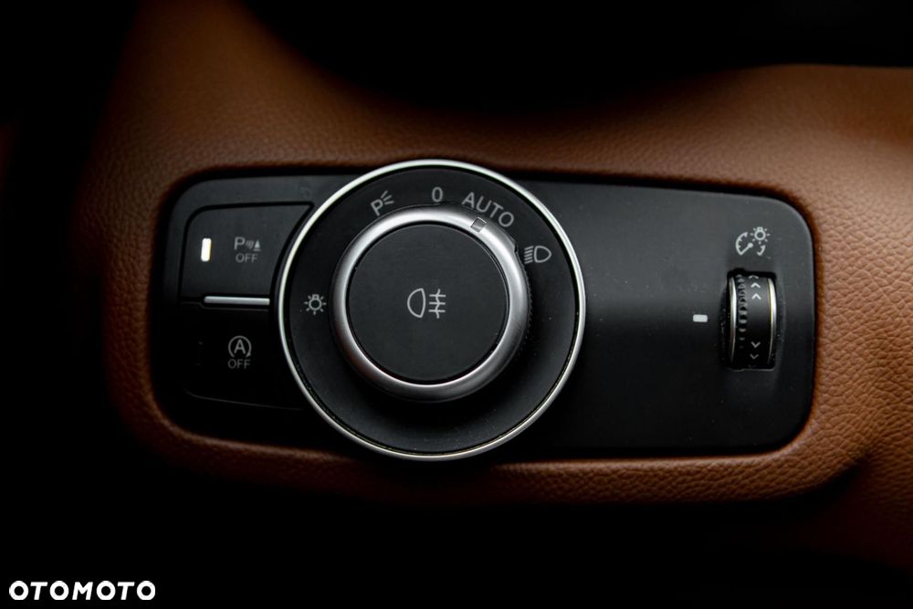 Alfa Romeo Giulia 2.0 Turbo Veloce Q4 - 34