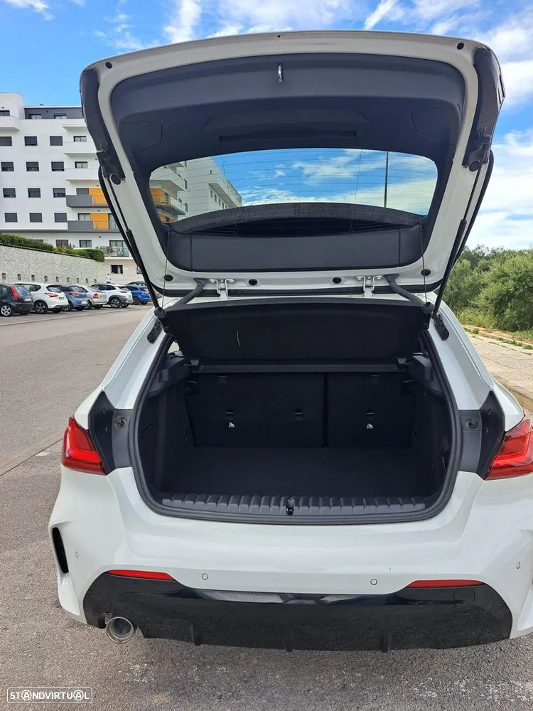 BMW 116 d Pack Desportivo M - 26