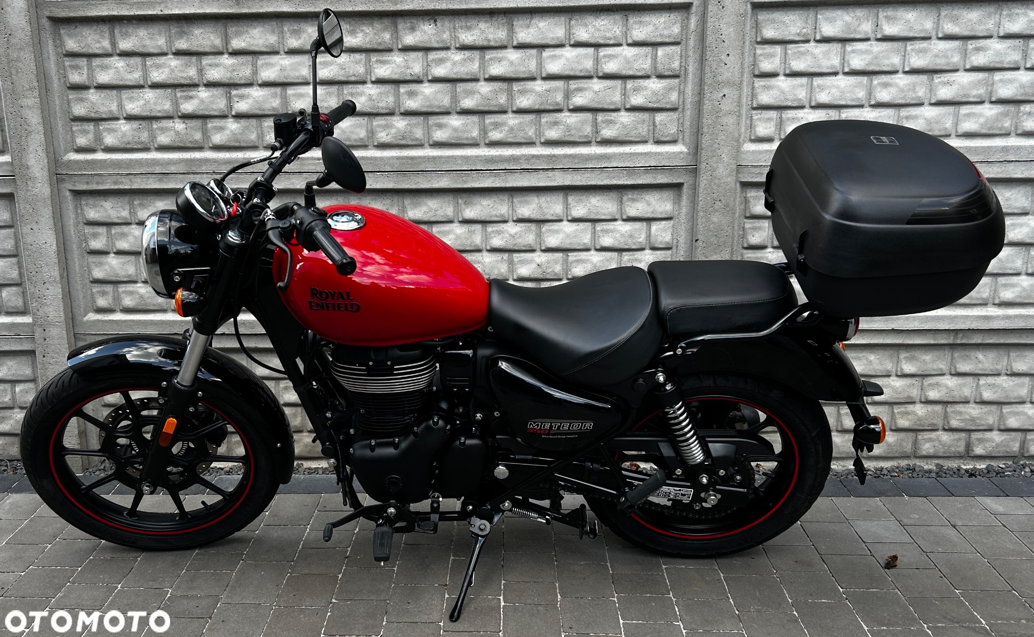 Royal Enfield Meteor - 14