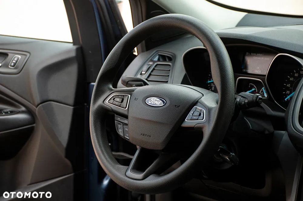 Ford Kuga 1.5 EcoBoost 4x4 Titanium - 9