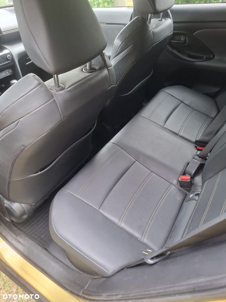 Toyota Yaris Cross 1.5 Comfort CVT - 14
