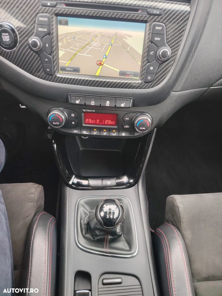 Kia Ceed 1.6 T-GDI GT-Challenge - 9