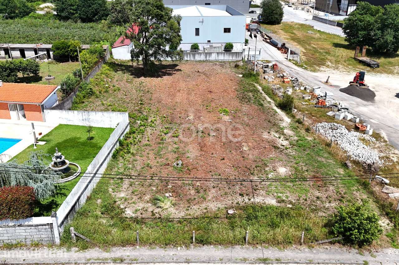 Terreno para construção em Amares, Braga - Grande imagem: 2/15