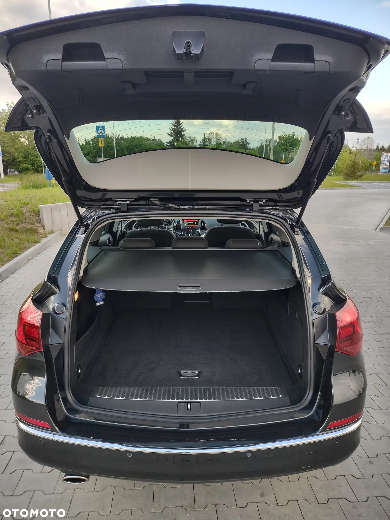 Opel Astra 2.0 CDTI DPF Sports Tourer - 24