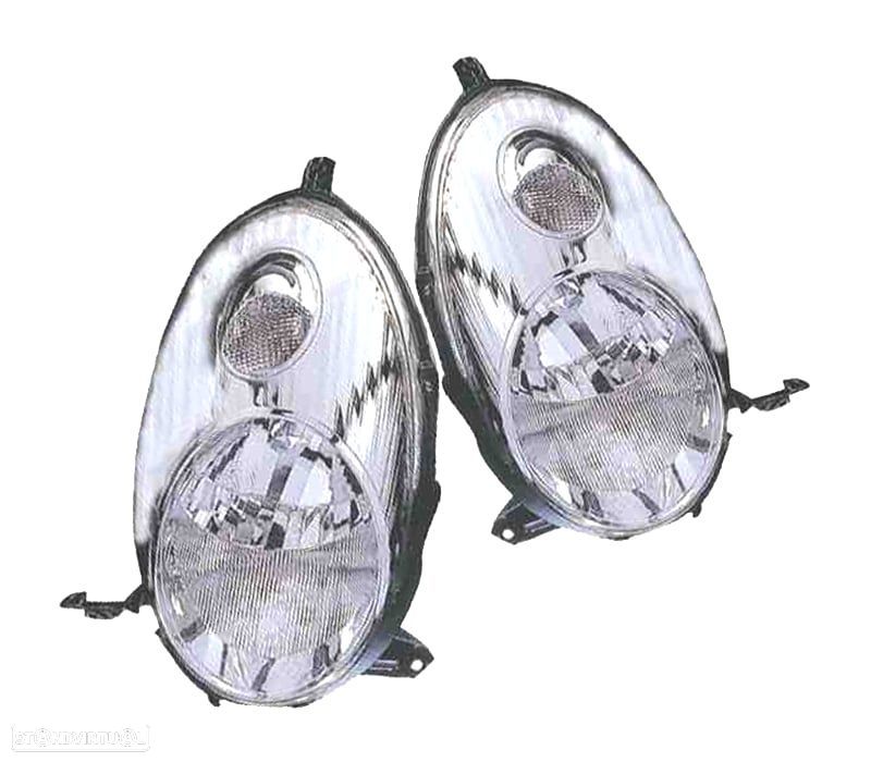 FARÓIS OPTICAS PARA NISSAN MICRA K12 03-07 FUNDO CROMADO - 1