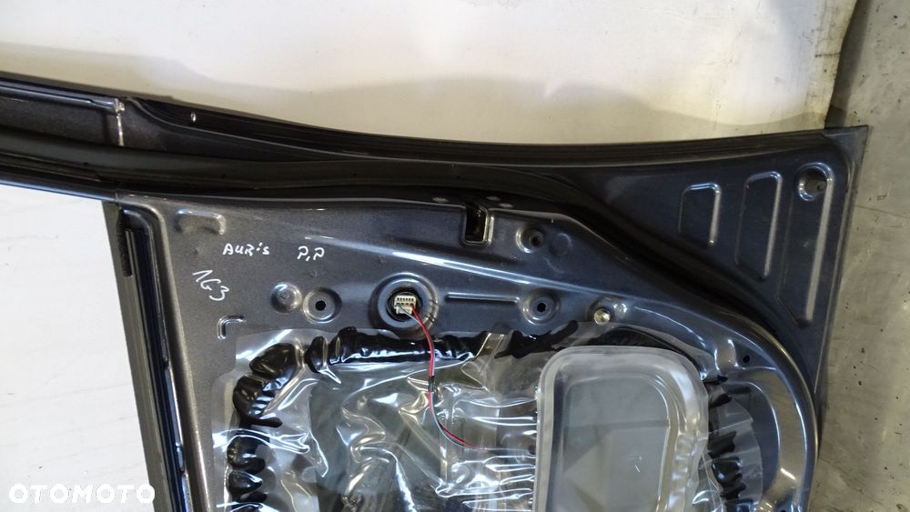 DRZWI PRAWY PRZÓD TOYOTA AURIS 2.0D4D 1G3 - 7