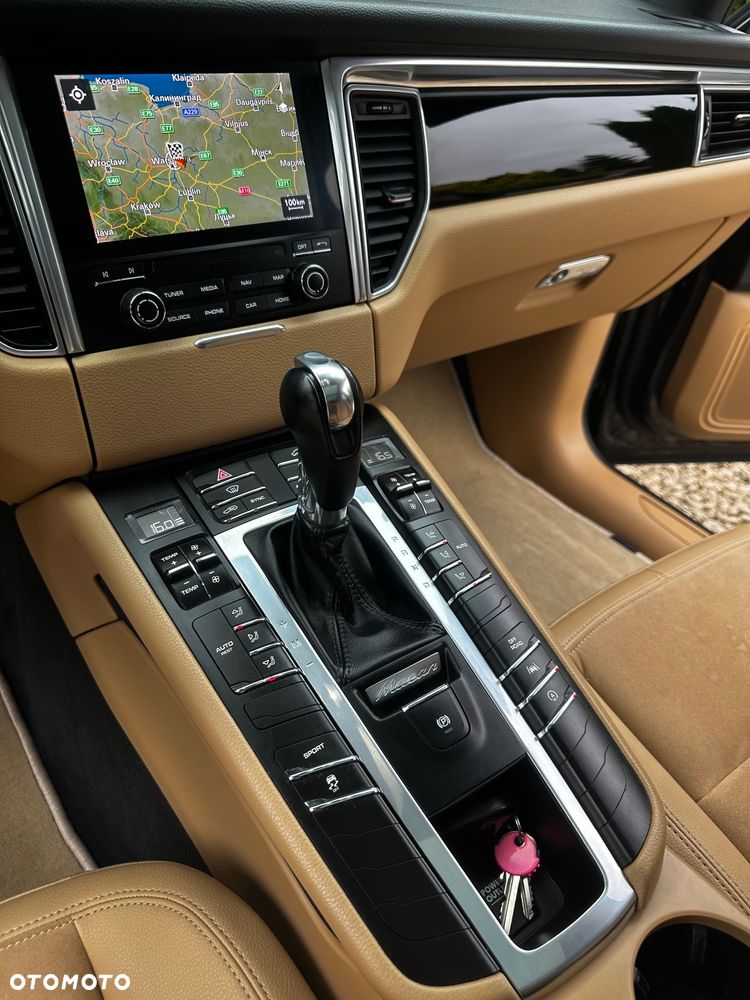 Porsche Macan PDK - 34