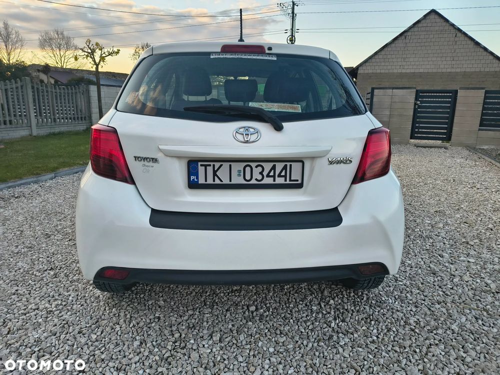 Toyota Yaris 1.33 Active - 9