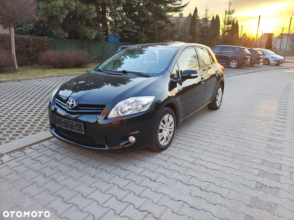 Toyota Auris 1.6 Life - 2