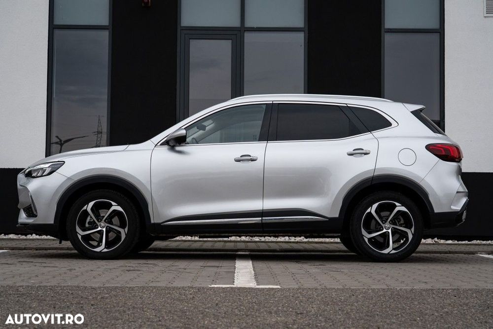 MG HS 1.5 T-GDi 6MT Exclusive - 5