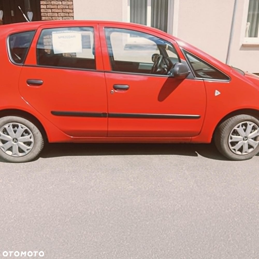 Mitsubishi Colt 1.1 Inform - 1