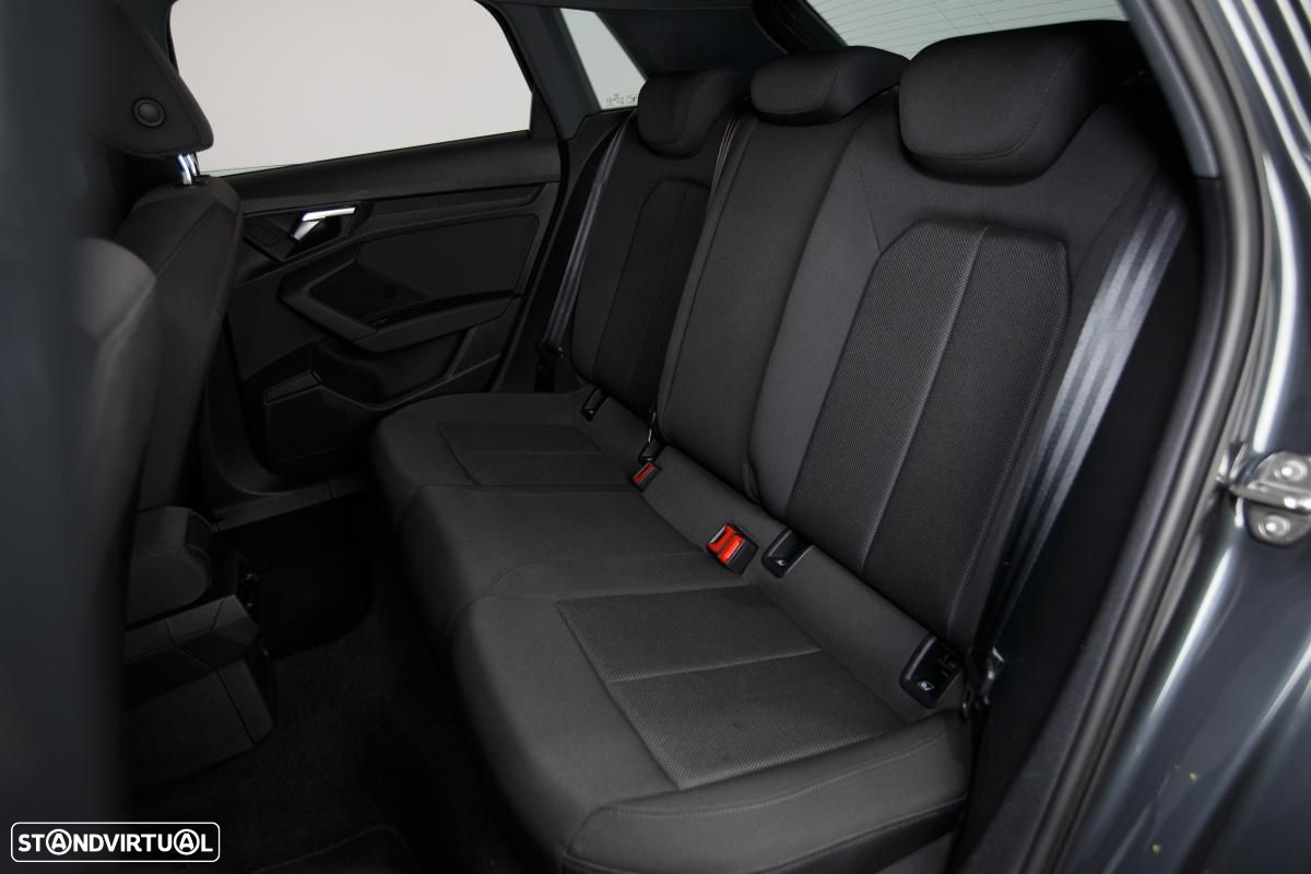 Audi A3 Sportback 30 TDI S line S tronic - 10