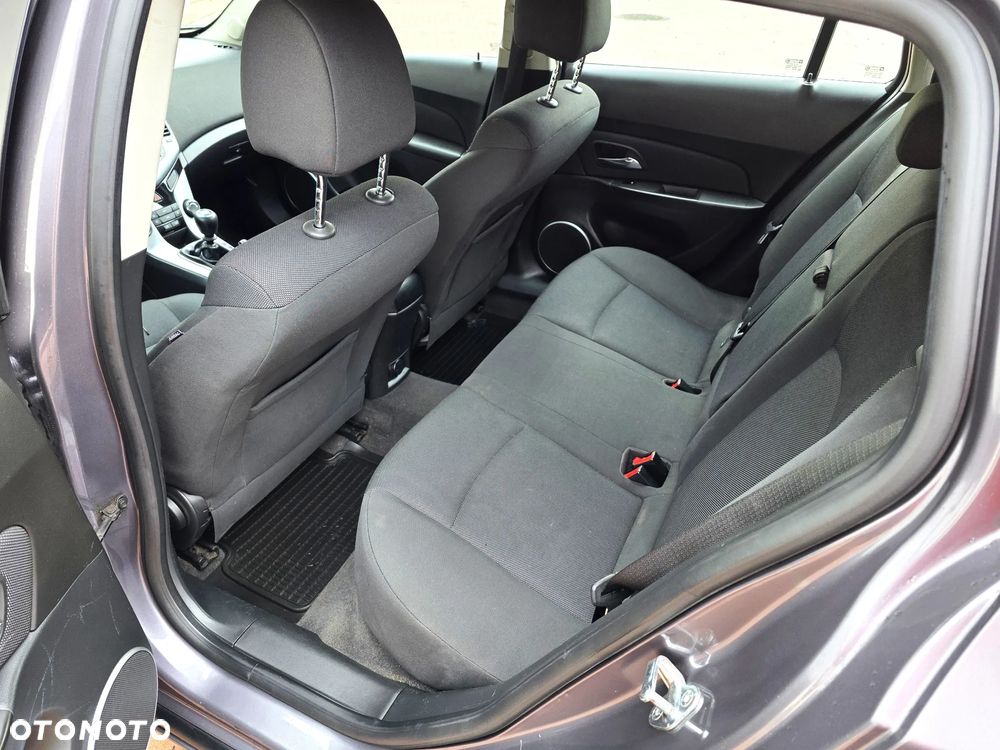 Chevrolet Cruze 2.0 VDCi LS - 12