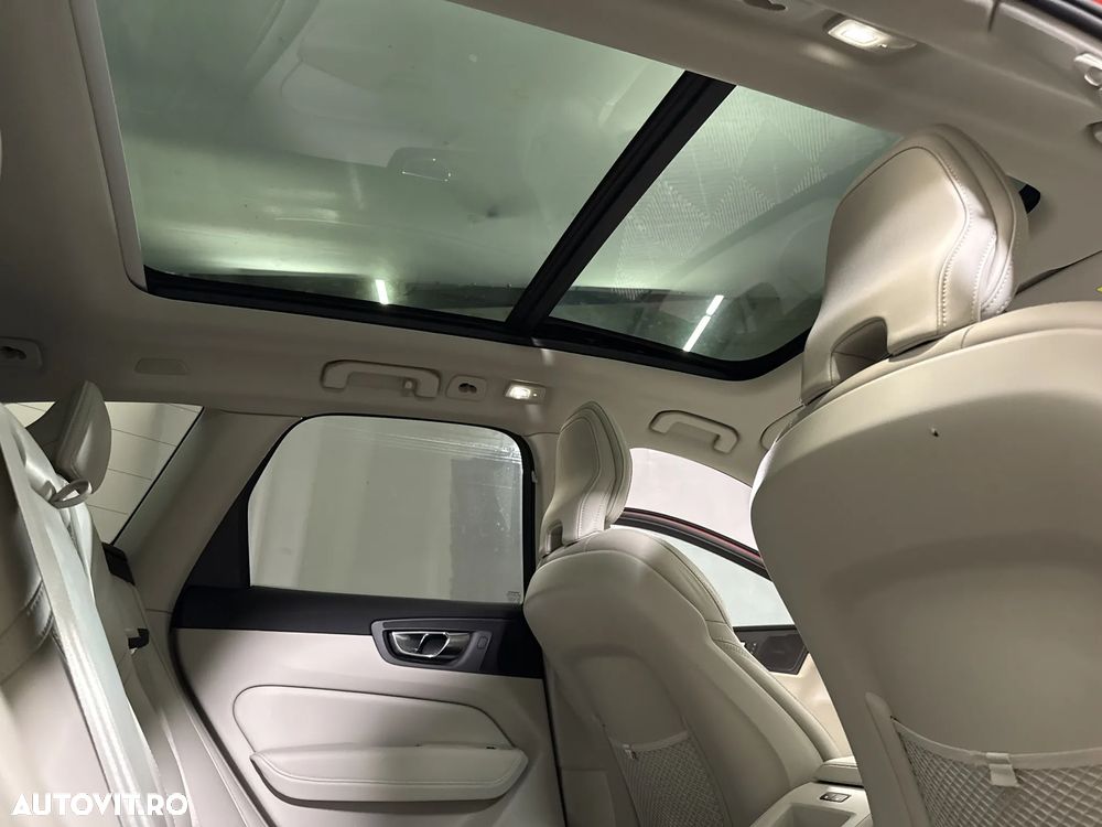 Volvo XC 60 - 26