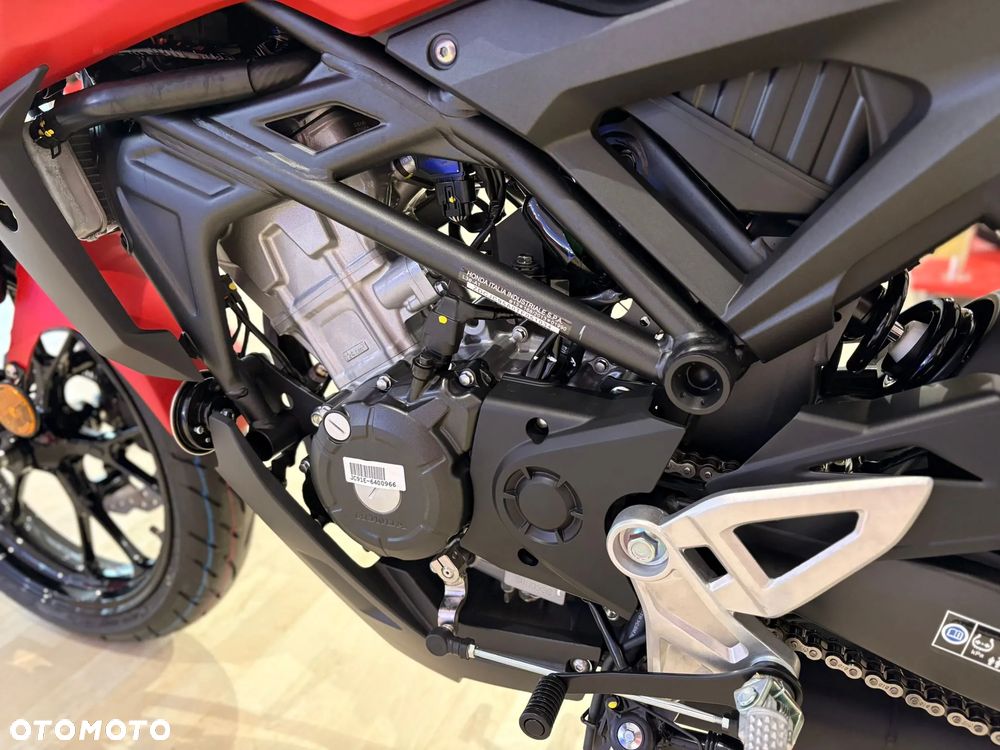Honda CB - 13