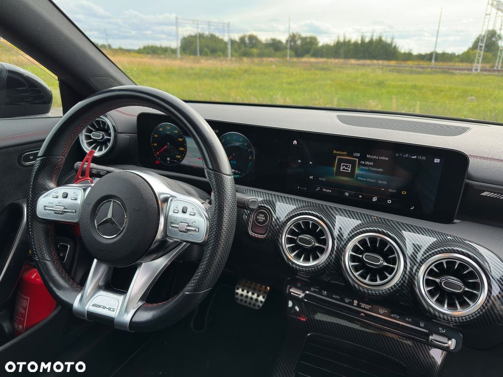 Mercedes-Benz CLA 250 e 8G-DCT AMG Line Advanced Plus - 17