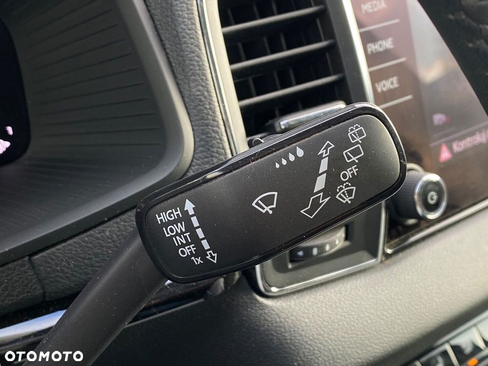 Skoda Karoq 1.5 TSI ACT Style - 27