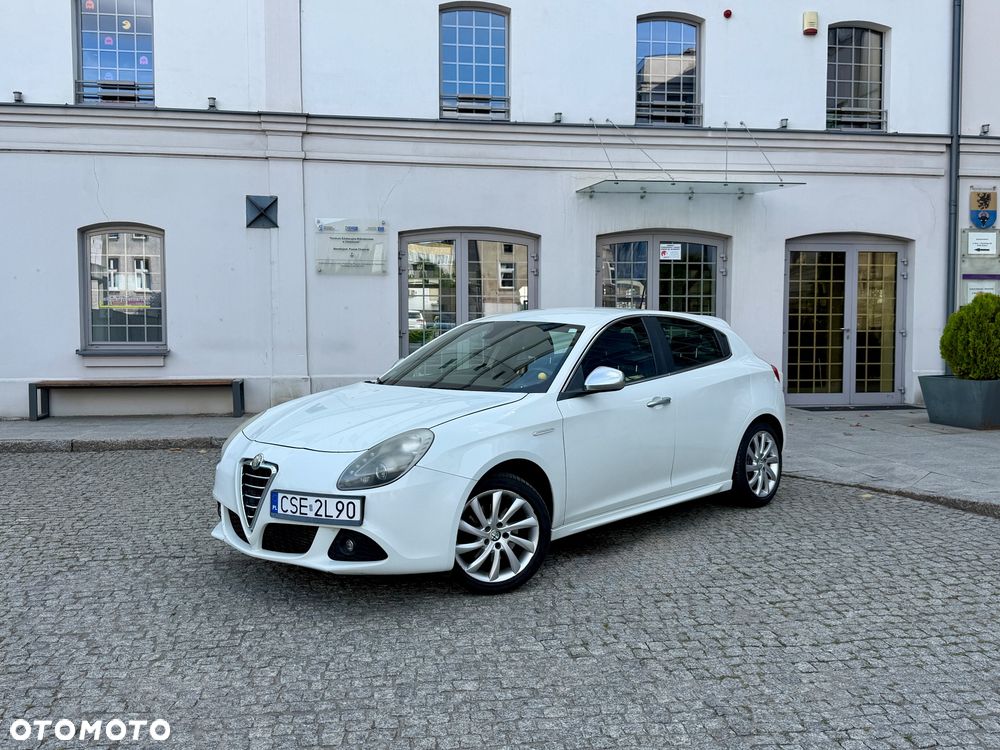 Alfa Romeo Giulietta 2.0 JTDM 16V Turismo - 1